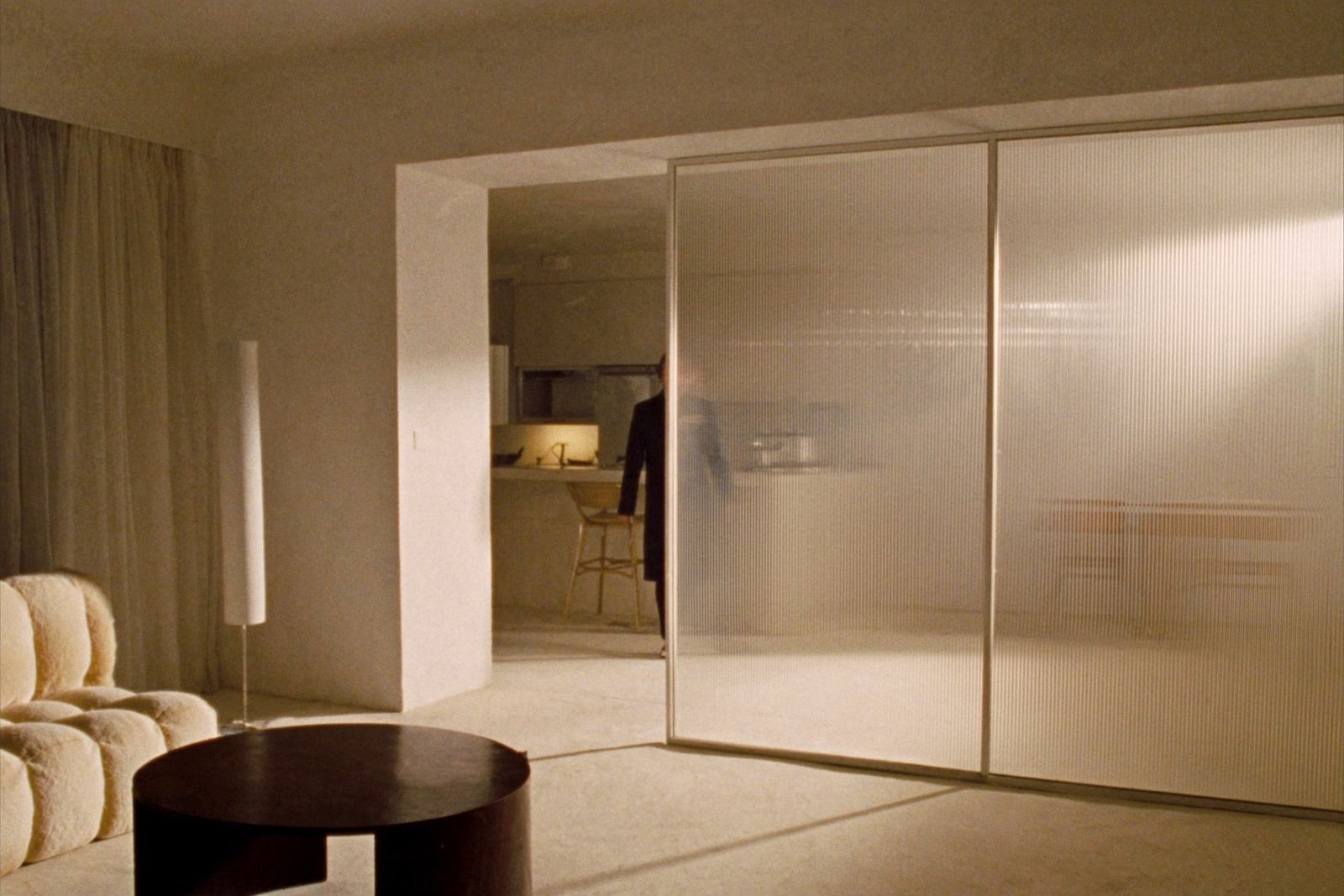 Warm minimal living room